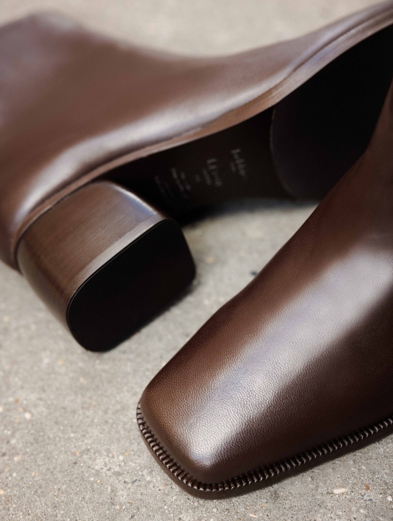 Boots Plates : Rachel - Ristretto