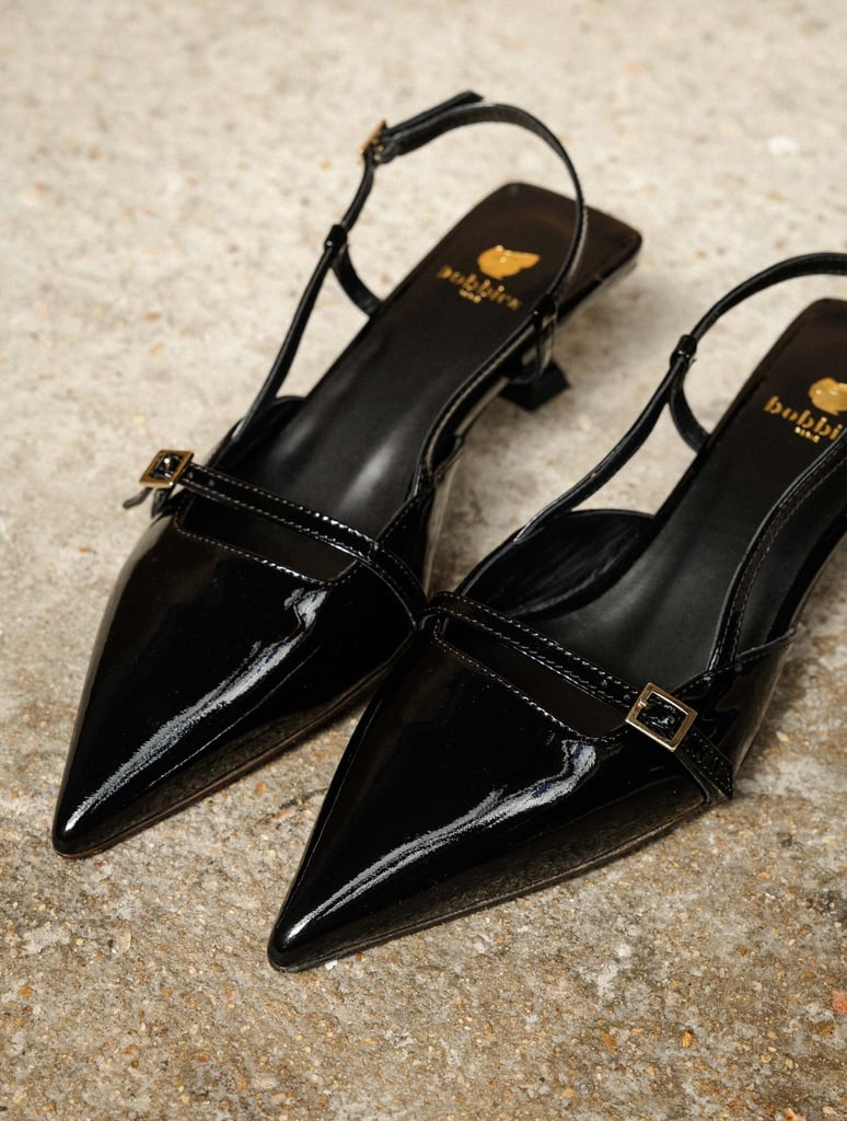 Home : Reem - Lacquered Black
