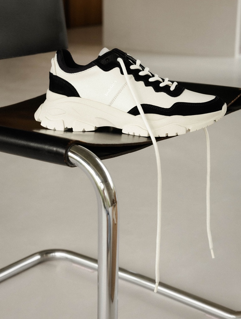 Sneakers : Rinjani - Off White & Black