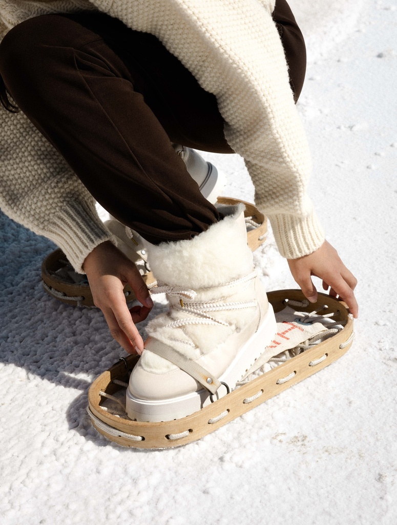 Cold Weather Boots : Rivka - Chantilly Cream
