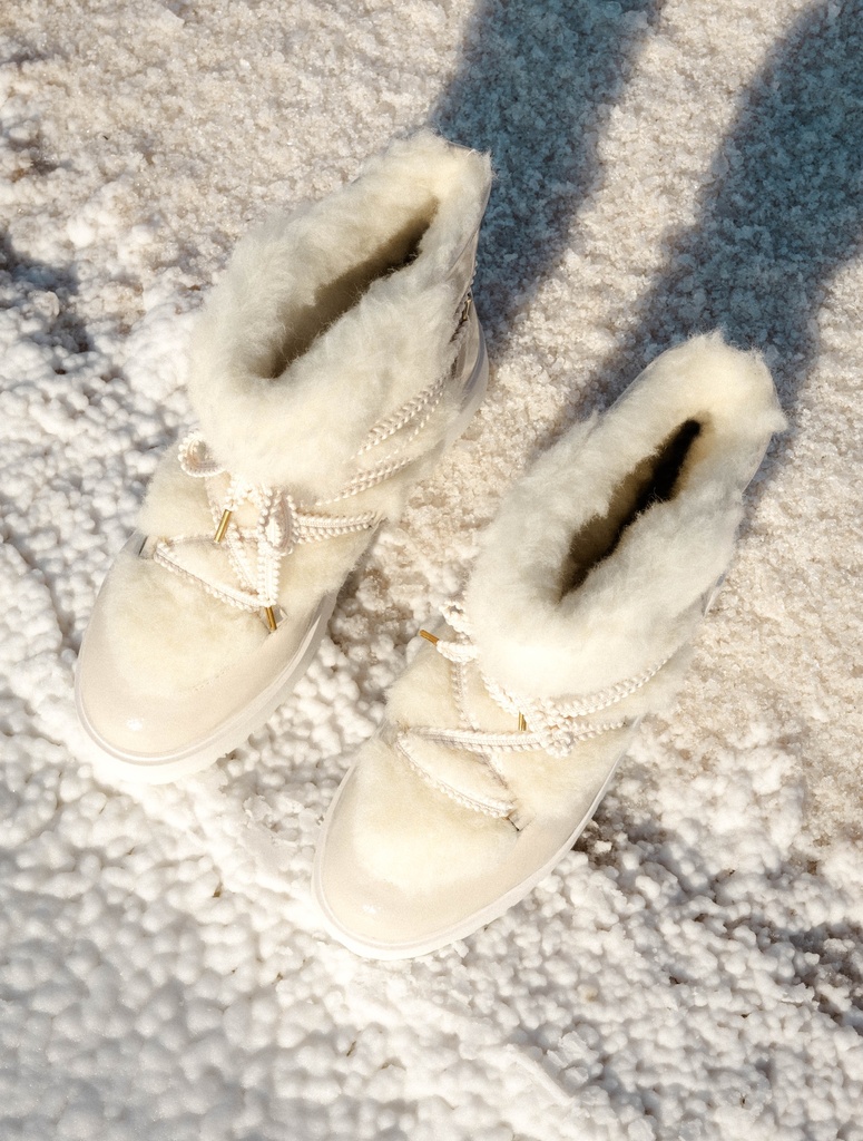 Cold Weather Boots : Rivka - Chantilly Cream