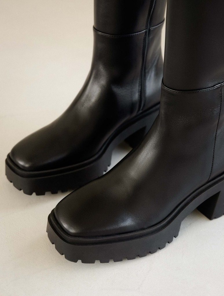 Botas y musleras : Sandra - Passion Black