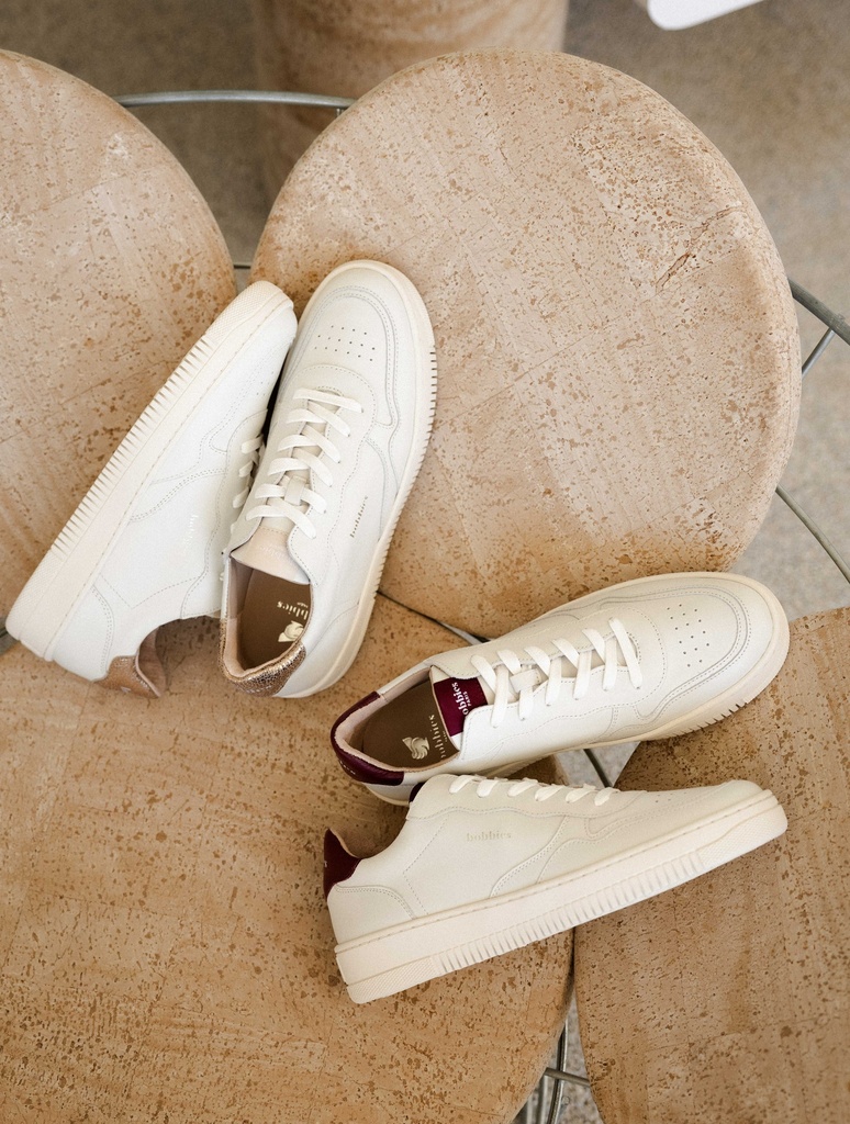 Sneakers : Scott - Off White & Sepia Gold