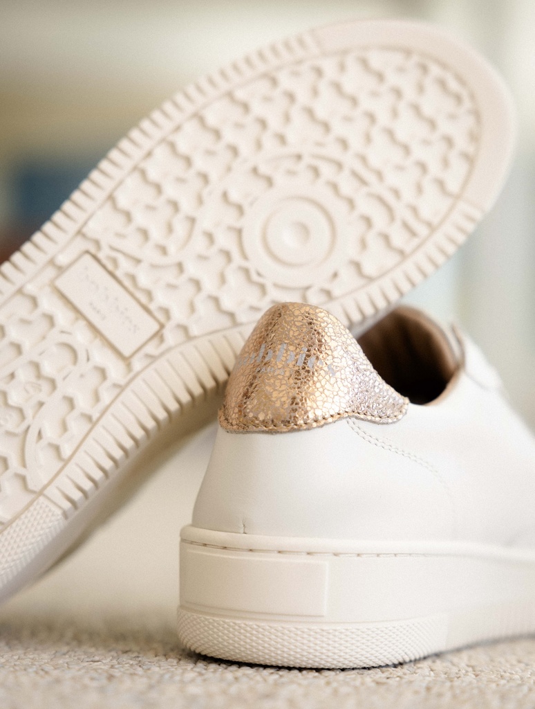 Sneakers : Scott - Off White & Sepia Gold