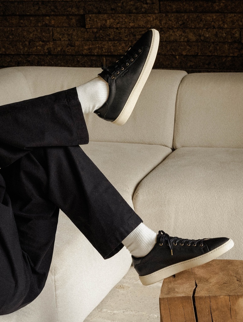 Sneakers : Montana - Caviar