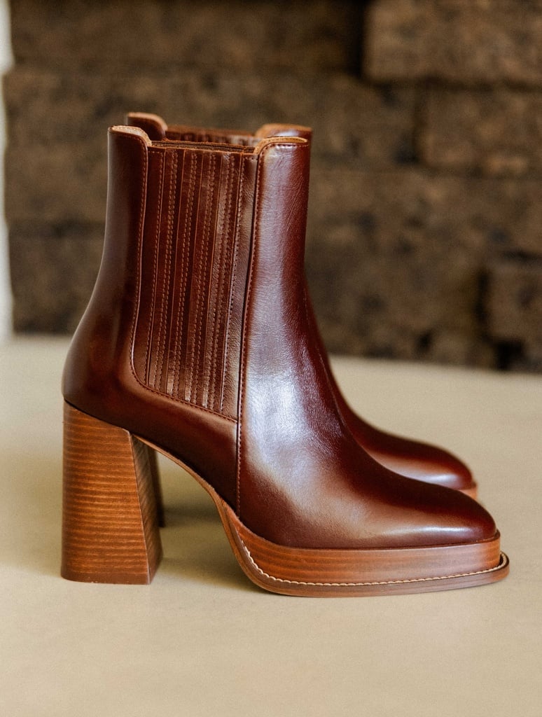 Heeled Boots : Deva - Turkish Coffee