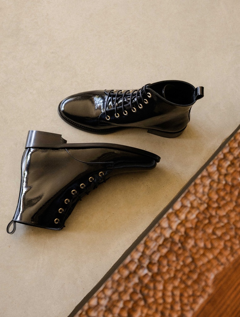 Botines planos : Doria - Vinyl Black