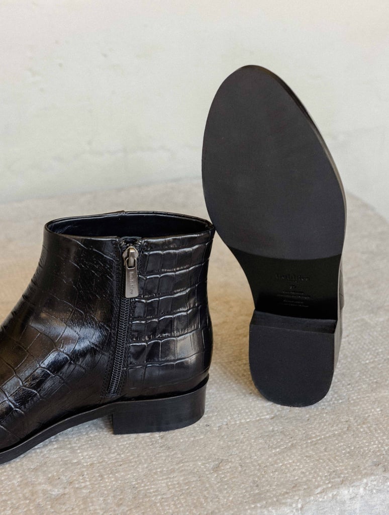 Flat Boots : Hada - Fierce Black