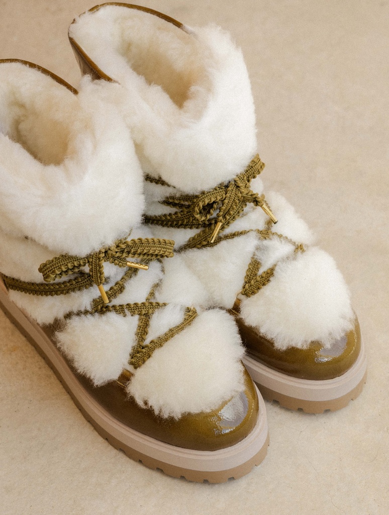 Cold Weather Boots : Rivka - Manzanilla