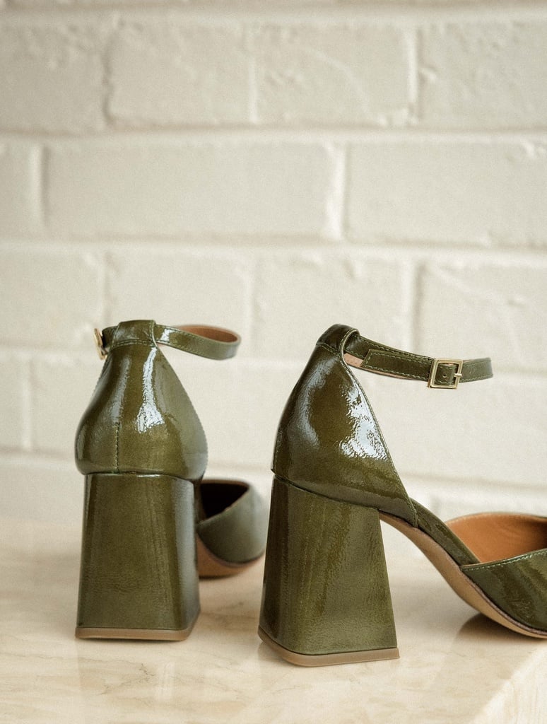 Pumps & Mary Janes : Sybil - Olive Gloss