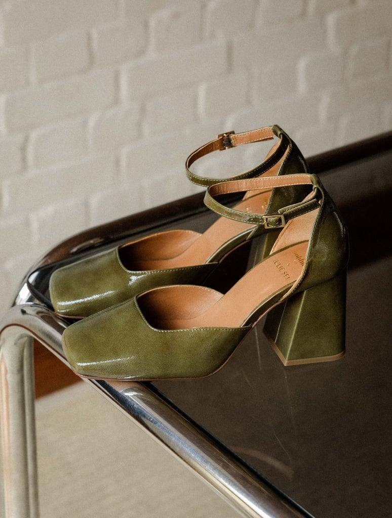 Pumps & Mary Janes : Sybil - Olive Gloss